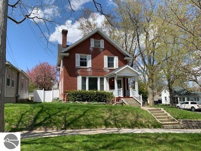 Property Photo:  200 S Lansing Street  MI 48871 
