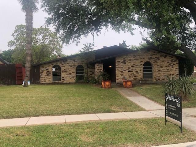 Property Photo: 5100 Strickland Avenue TX 75056