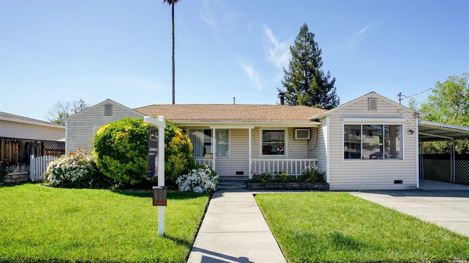 Property Photo:  238 Sunnyvale Drive  CA 95448 