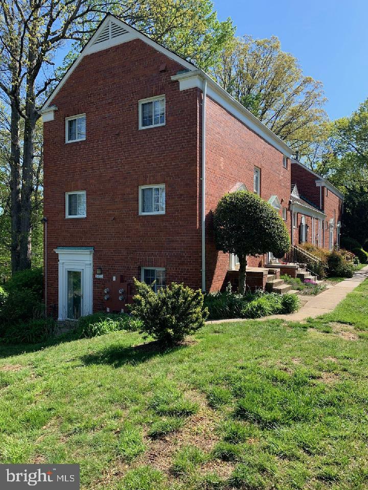 Property Photo:  3460 Martha Custis Drive  VA 22302 