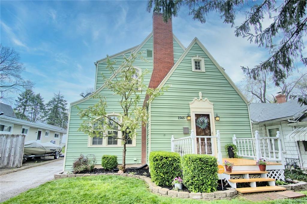 Property Photo:  1565 Oakland Avenue  OH 45409 