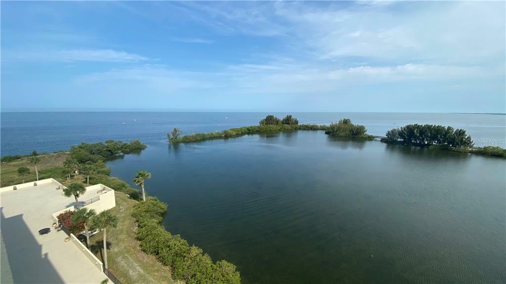 Property Photo: 5915 Sea Ranch Drive 806 FL 34667