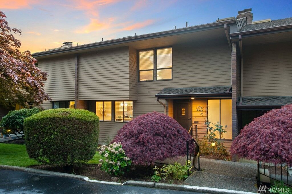 Property Photo: 10712 Glen Acres Drive S T42 WA 98168