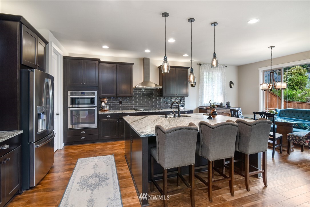 Property Photo: 18860 Colwood Avenue NE WA 98370