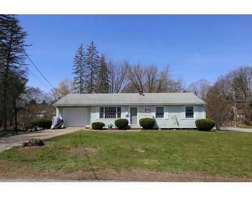 Property Photo:  318 Lebanon Hill Rd  MA 01550 