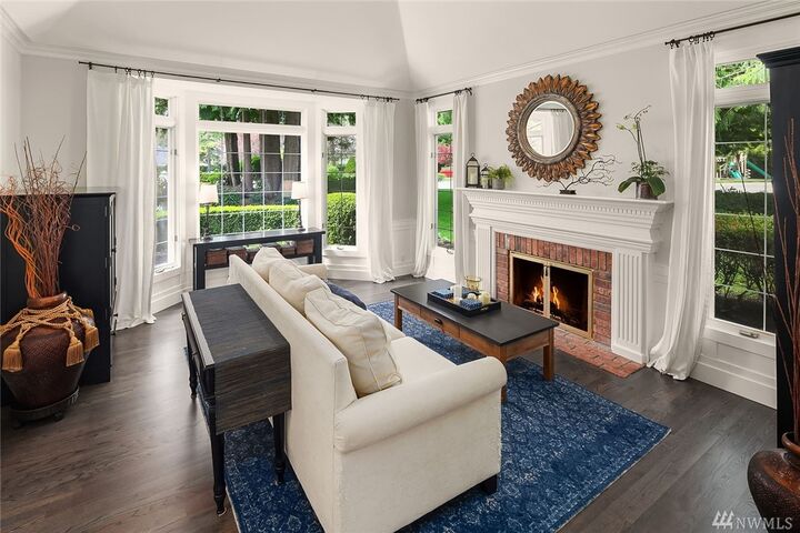 Property Photo:  25810 NE 9th Street  WA 98074 