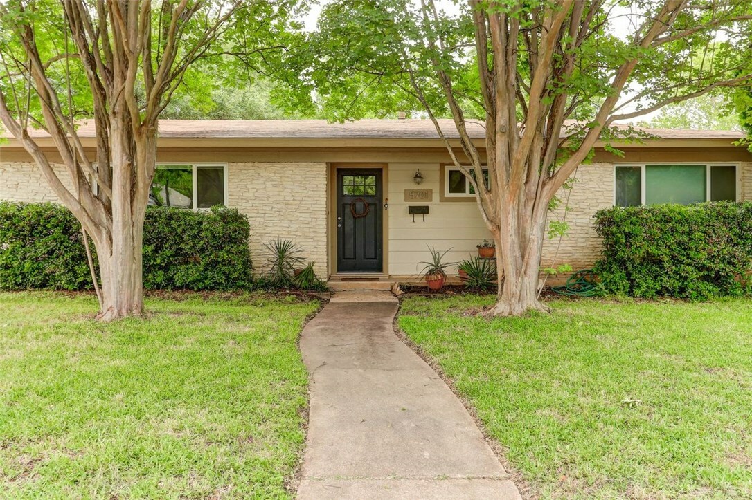 Property Photo:  5701 Westminster Drive  TX 78723 