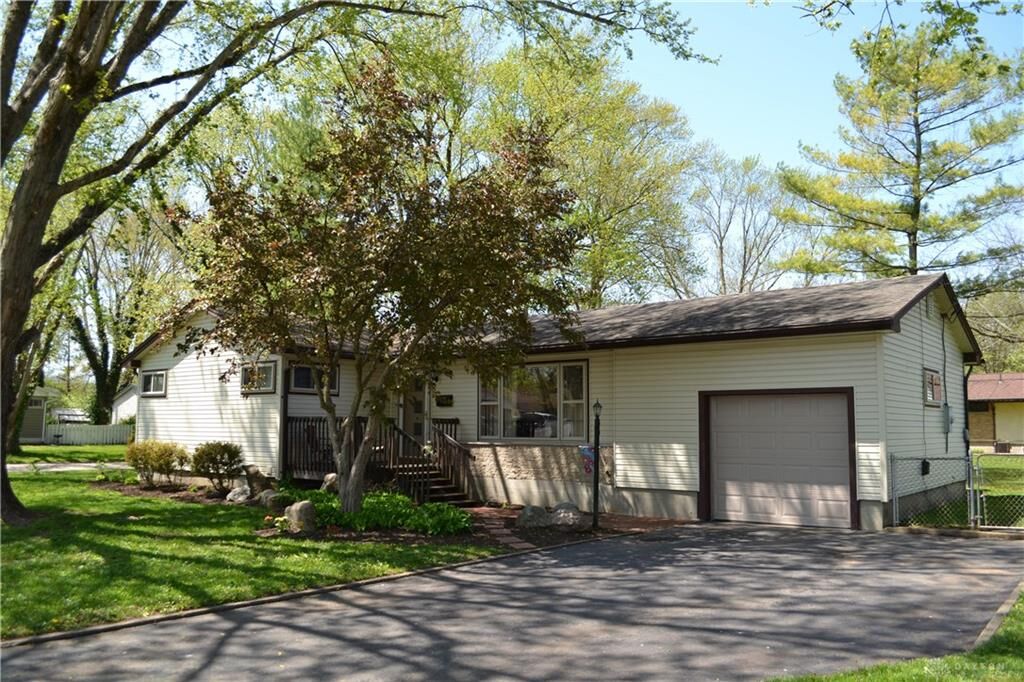 Property Photo: 98 S East Street OH 45305