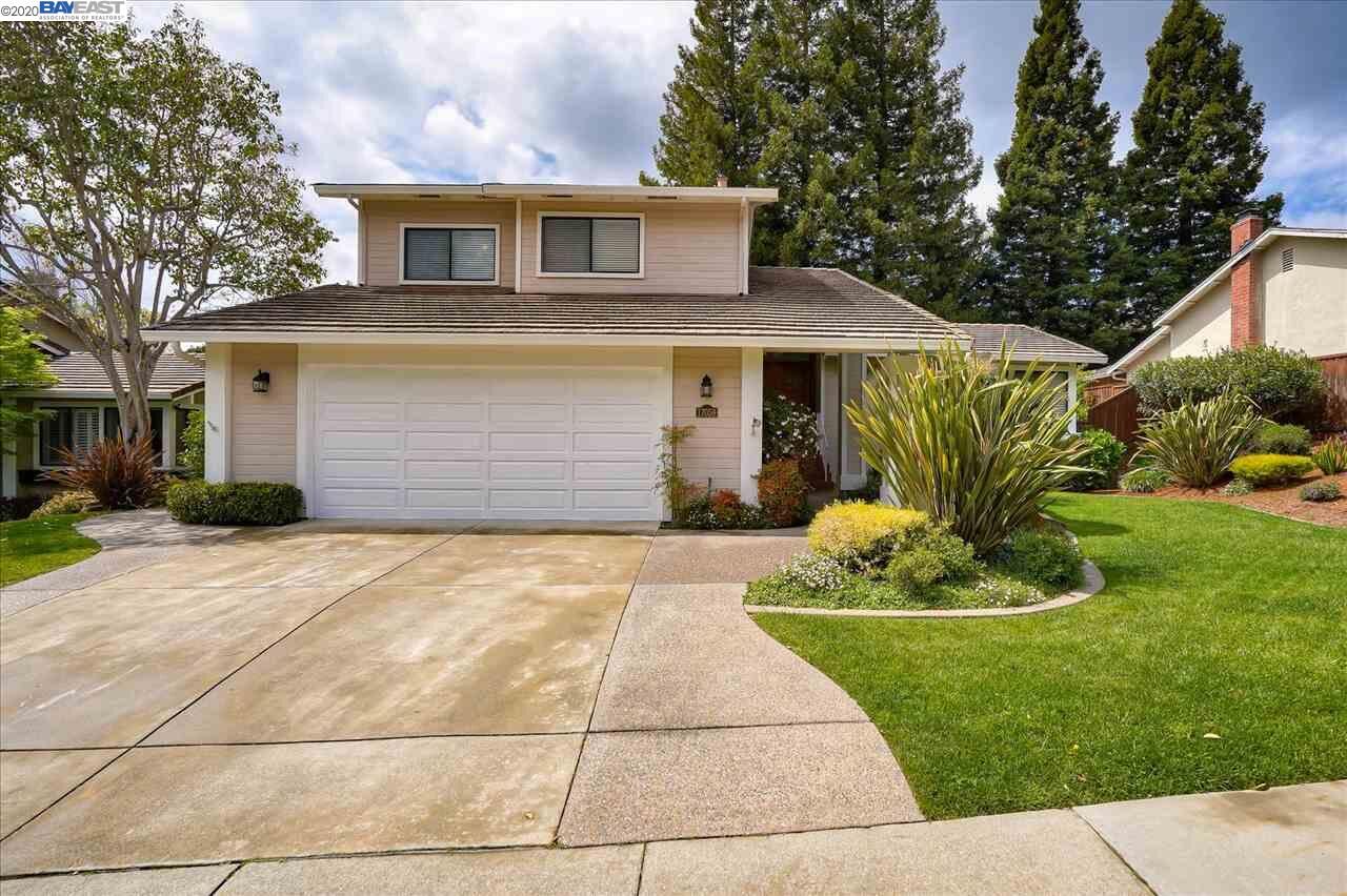 Property Photo: 17059 Columbia Drive CA 94552