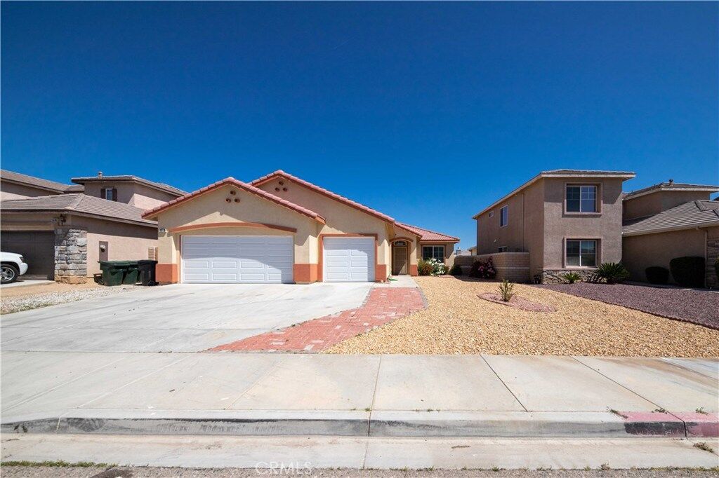 Property Photo: 13770 Buttermilk Road CA 92392