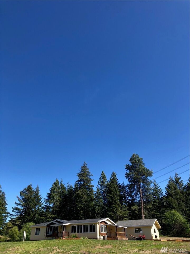 8611 Upper Peoh Point Rd  Cle Elum WA 98922 photo