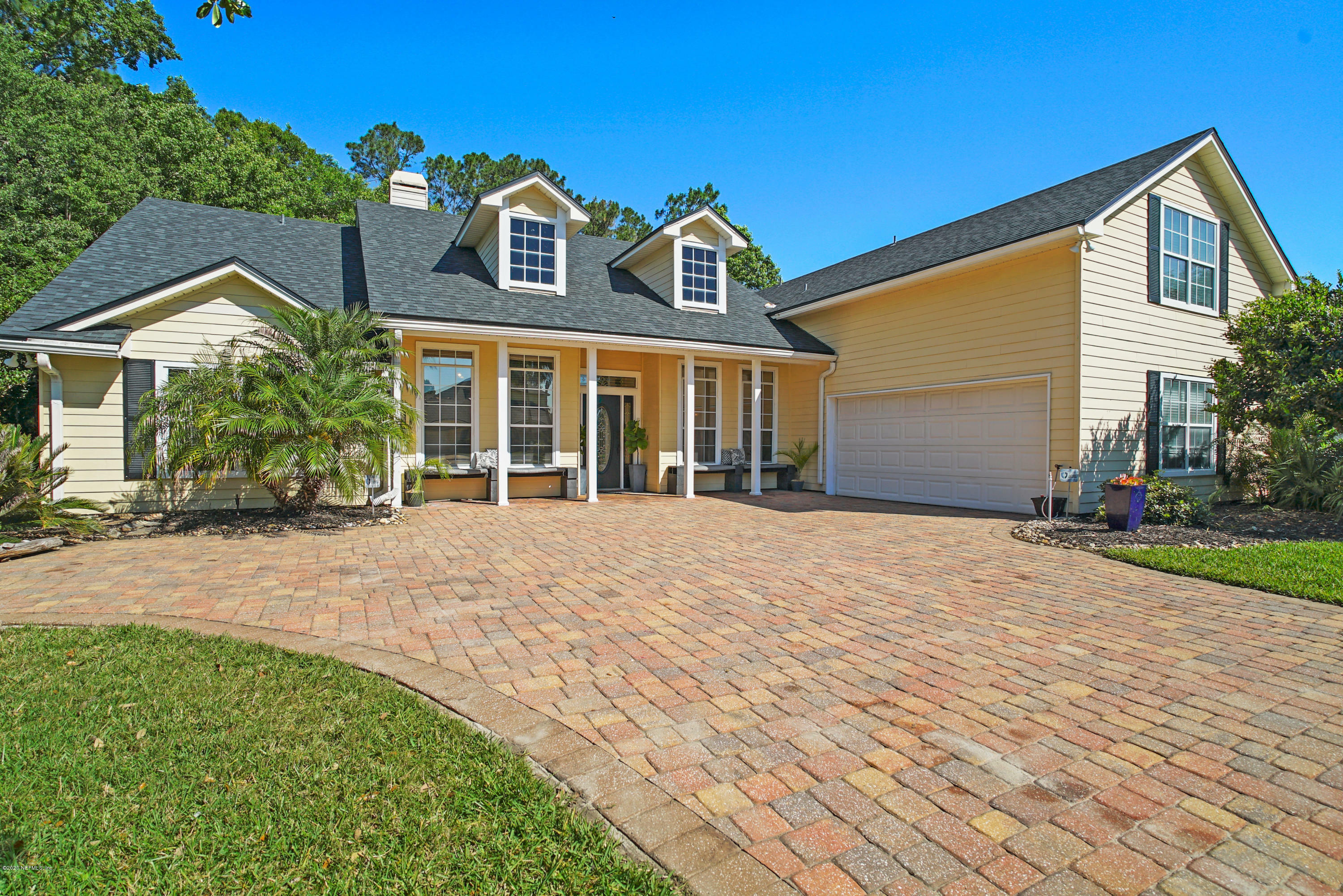 Property Photo:  2080 Rivergate Drive  FL 32003 