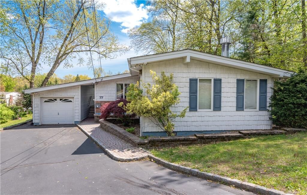 Property Photo:  77 E Hall Avenue  NY 10956 