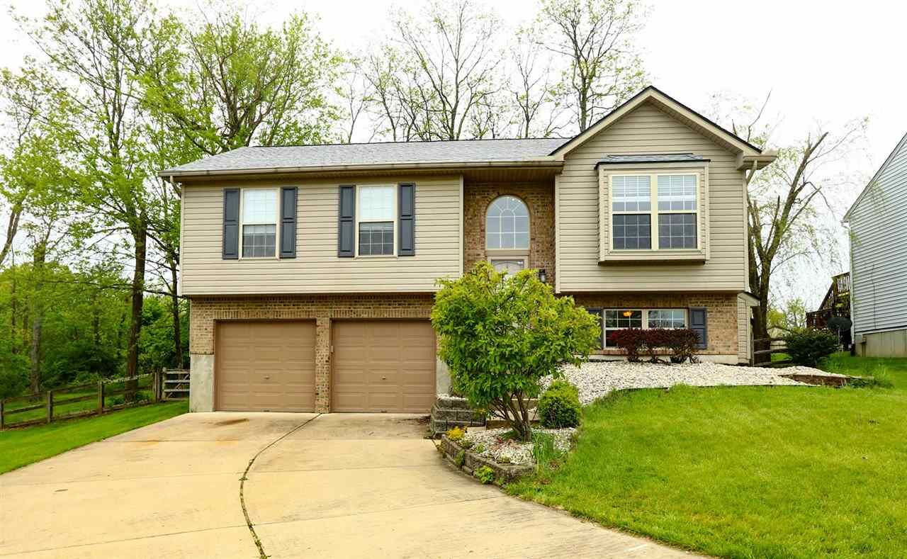 Property Photo: 1207 Farmcrest Drive KY 41091