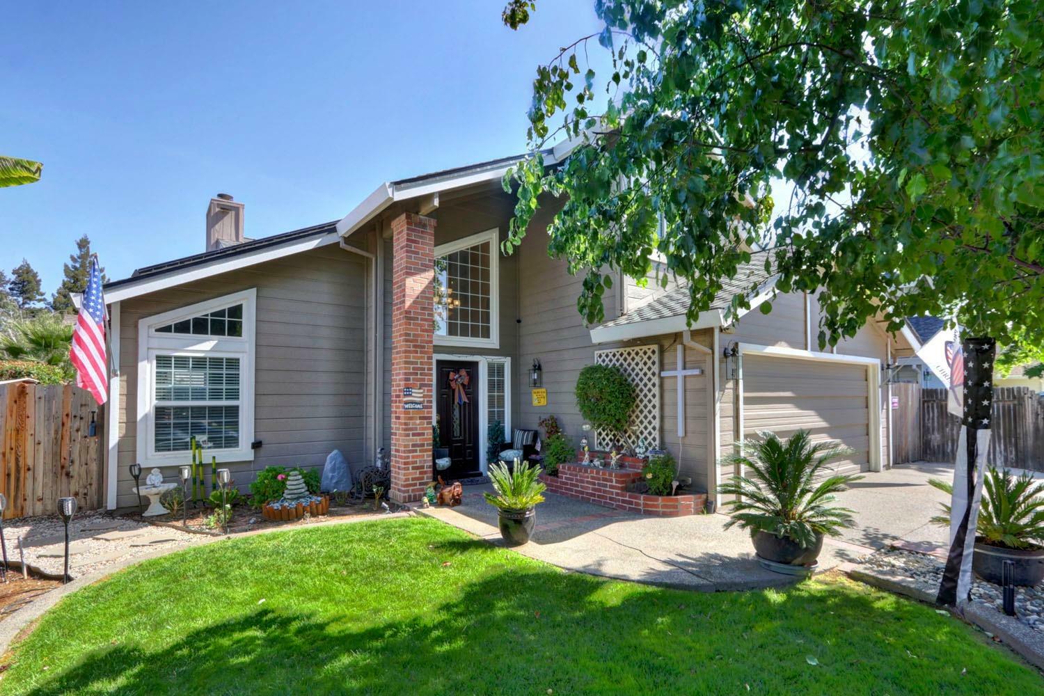 Property Photo:  7021 Autumn Grove Way  CA 95758 