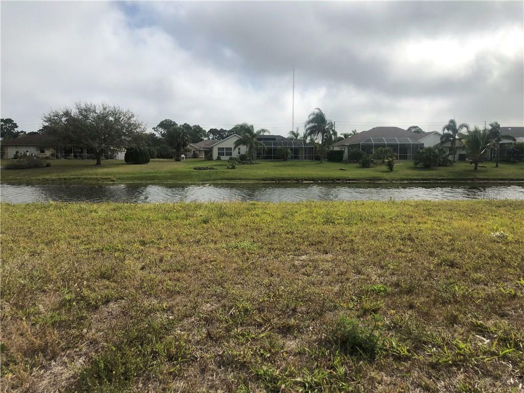 Property Photo:  839 Rotonda Circle  FL 33947 