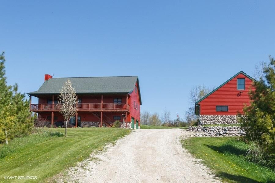 Property Photo:  W1945 Townhall Rd  WI 53010 