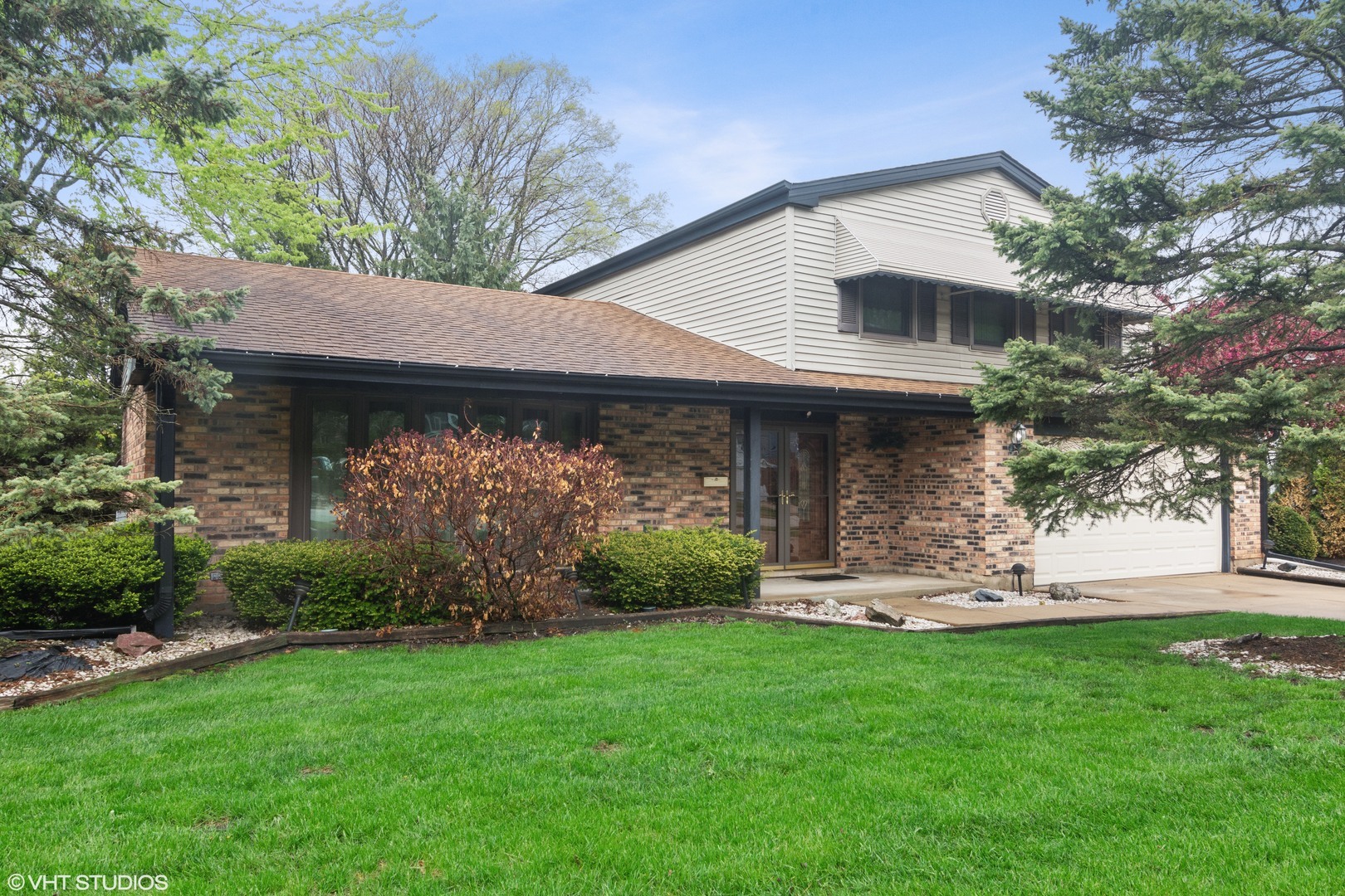 Property Photo:  1616 South Kaspar Avenue  IL 60005 