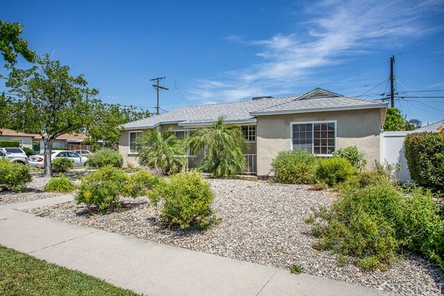 Property Photo:  6956 Aura Avenue  CA 91335 