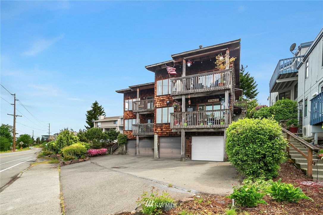 3302 Lake Washington Boulevard N 4  Renton WA 98056 photo