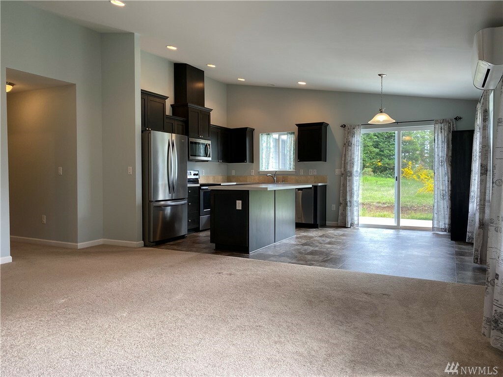 Property Photo: 140 E Tall Timber Lane WA 98584