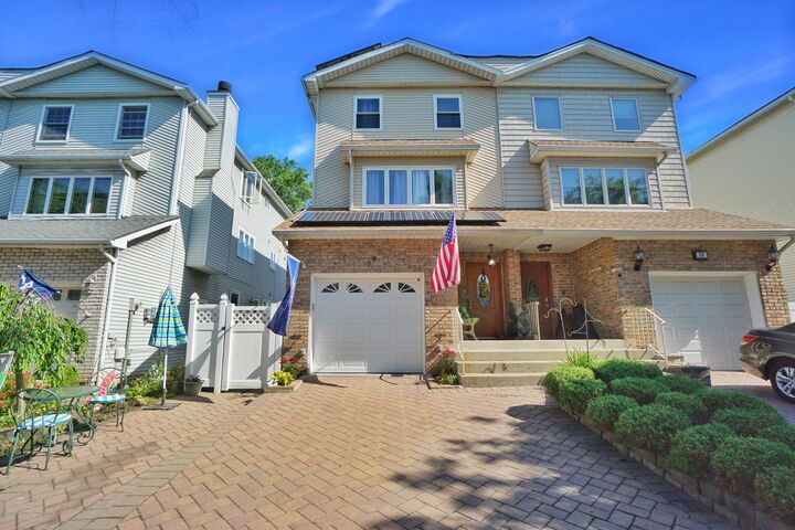 39 Monterey Avenue  Staten Island NY 10312 photo