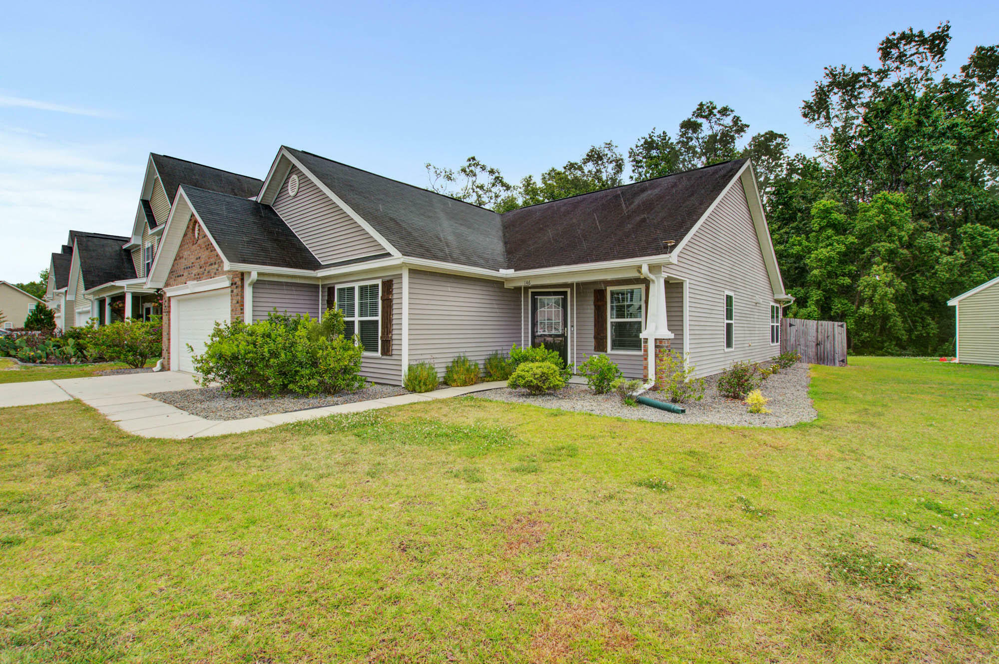 Property Photo:  146 Charlesfort Way  SC 29461 