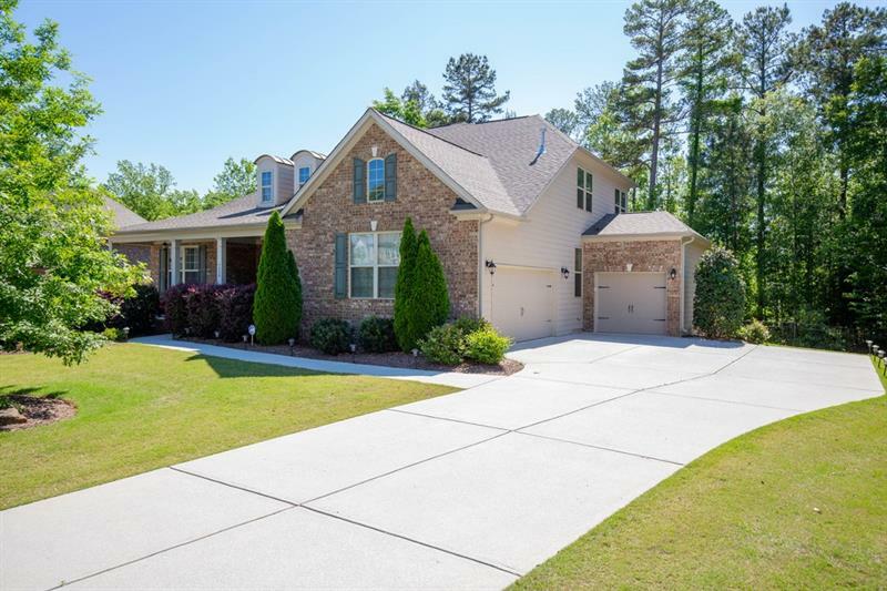 Property Photo:  1530 Torrington Drive  GA 30011 