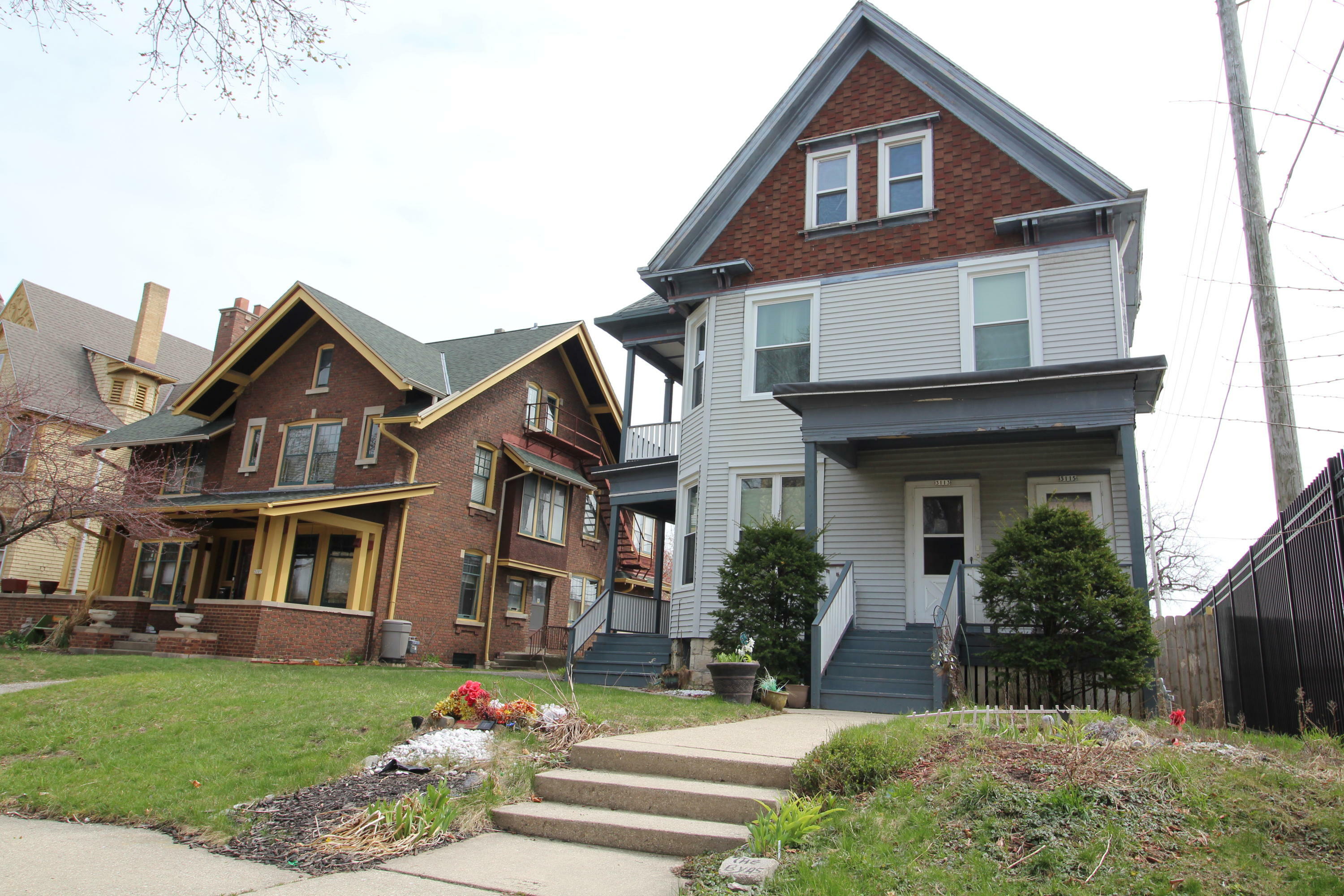 Property Photo: 3115 W Kilbourn Ave WI 53208