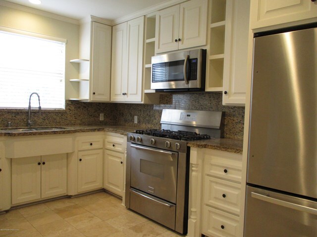 Property Photo: 2835 Huntington Drive CA 91108