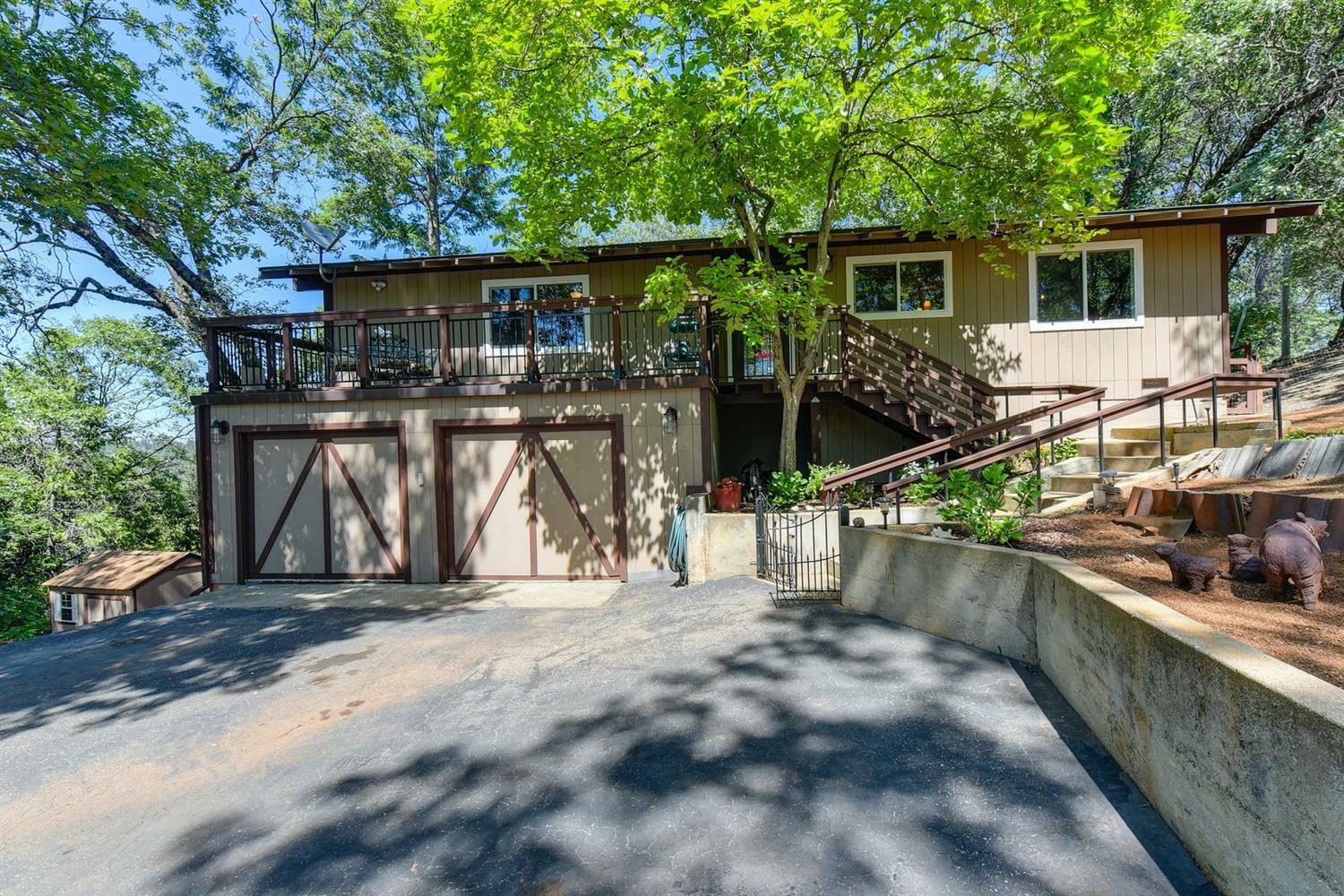 Property Photo:  18532 Heather Oaks Lane  CA 95703 