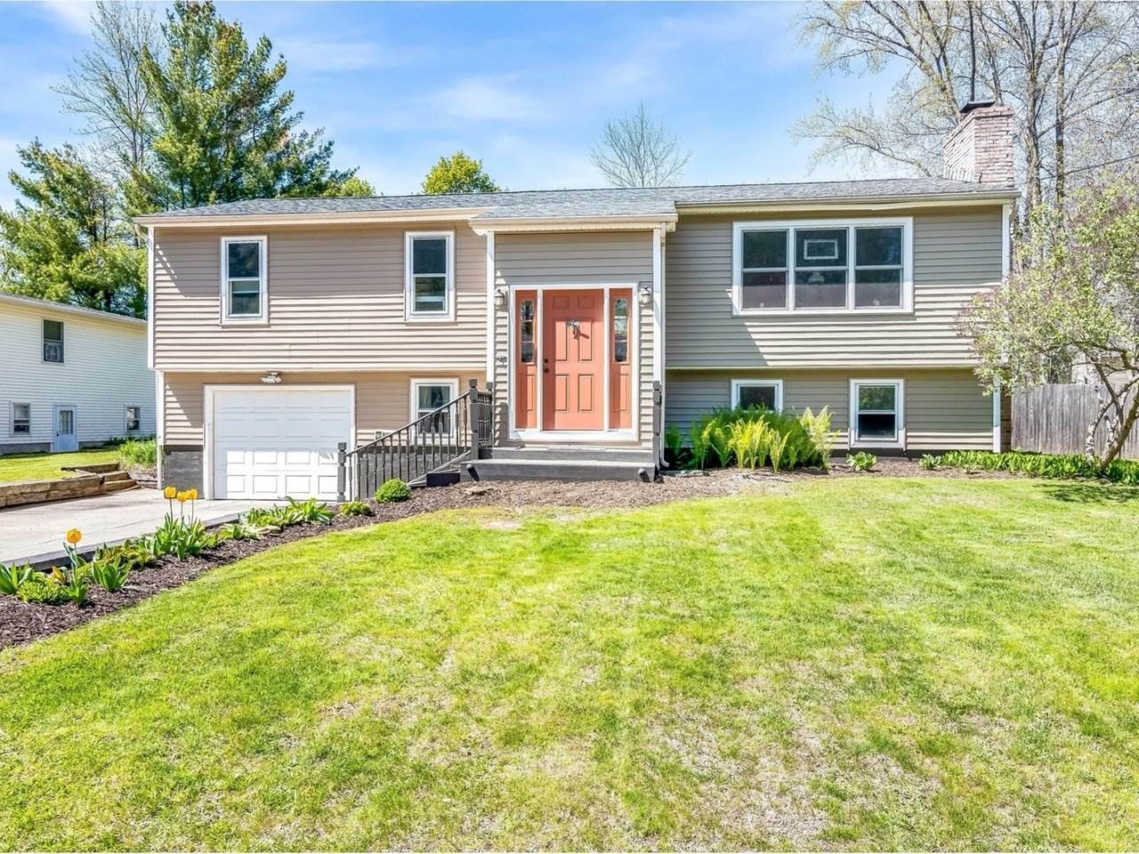 Property Photo: 171 Richmond Drive VT 05482-7680