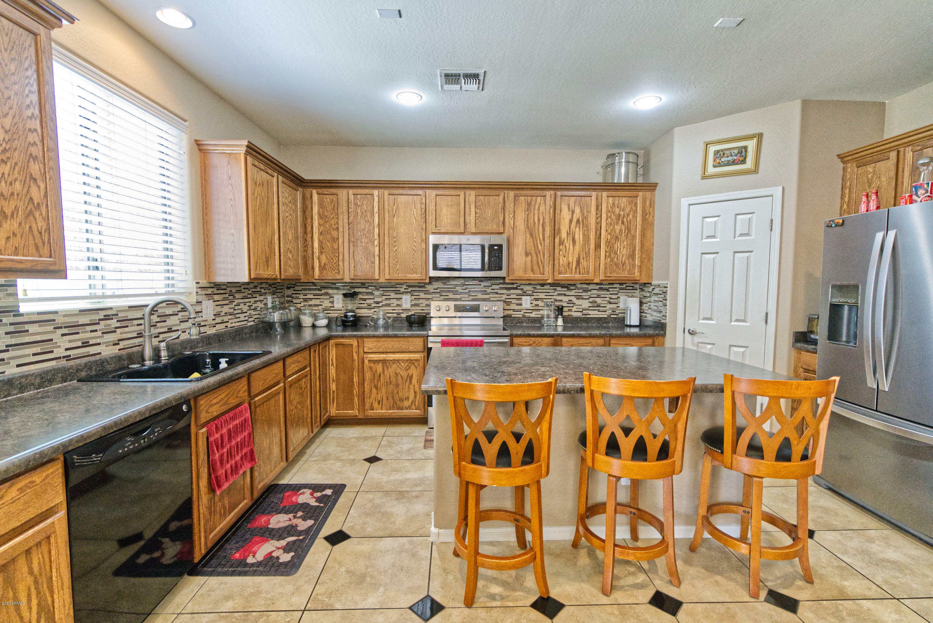 Property Photo:  10323 W Magnolia Street  AZ 85353 