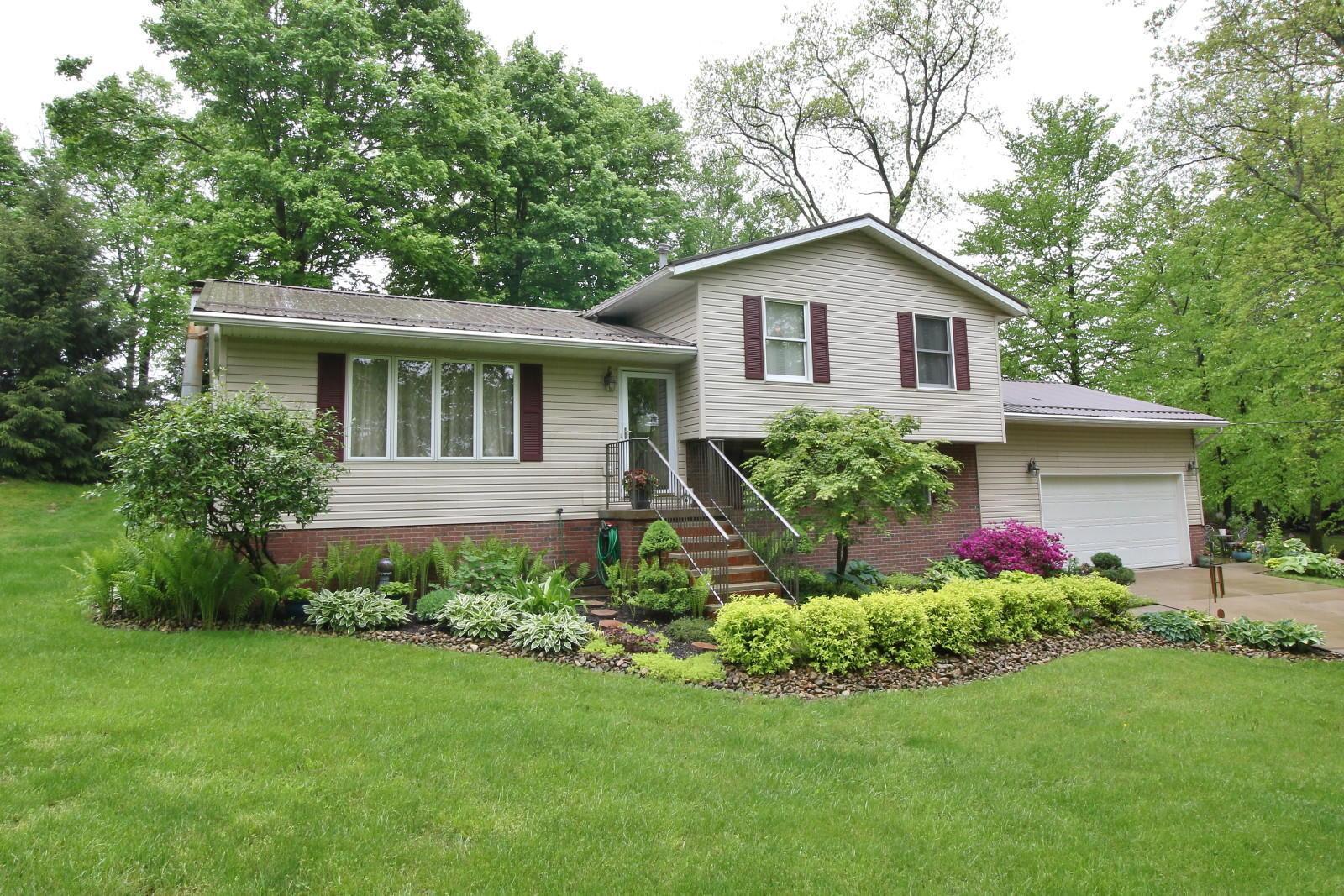 Property Photo: 2900 Tarkman Drive OH 43830