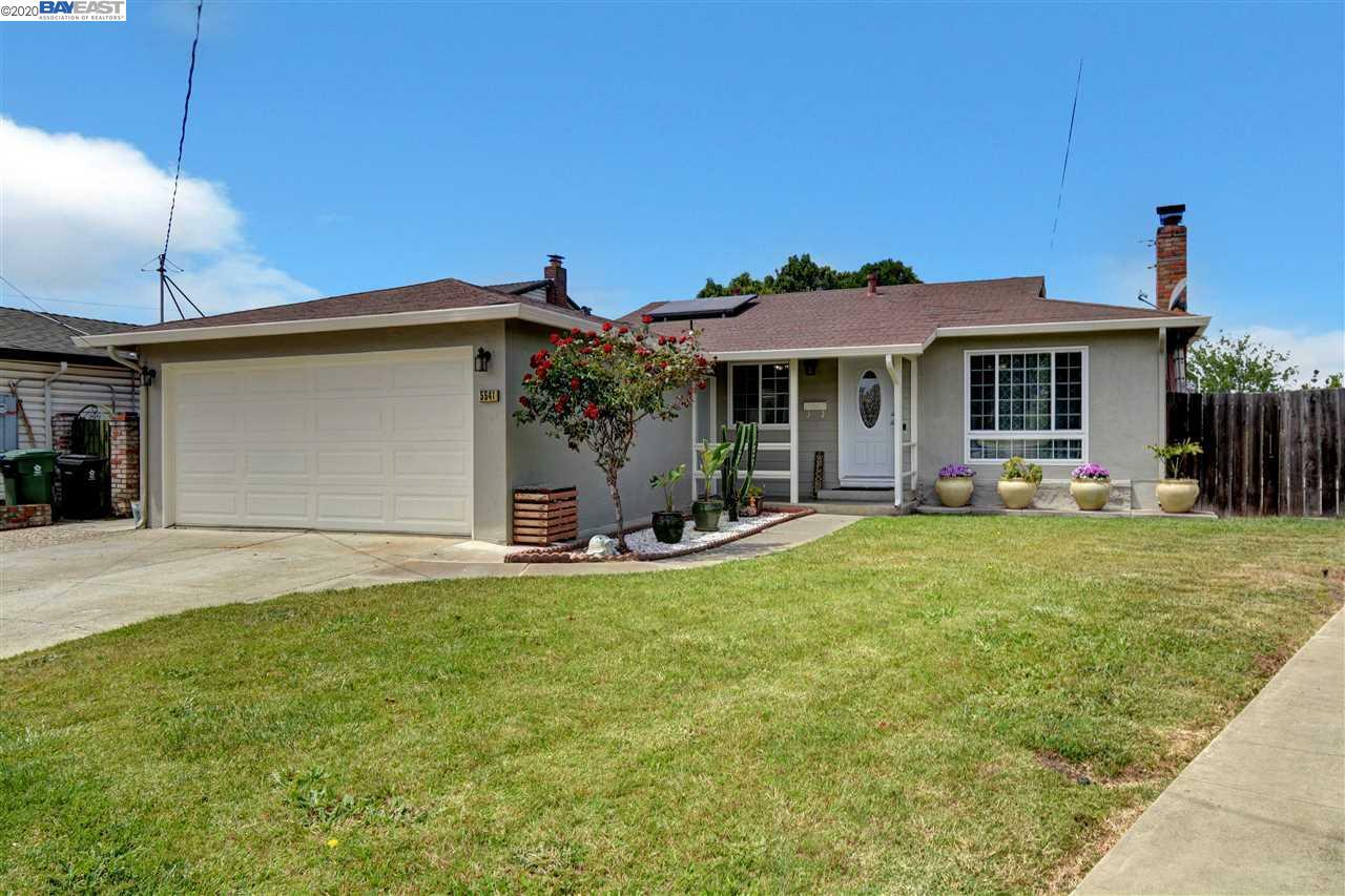 Property Photo:  5541 Fernwood Dr  CA 94560 