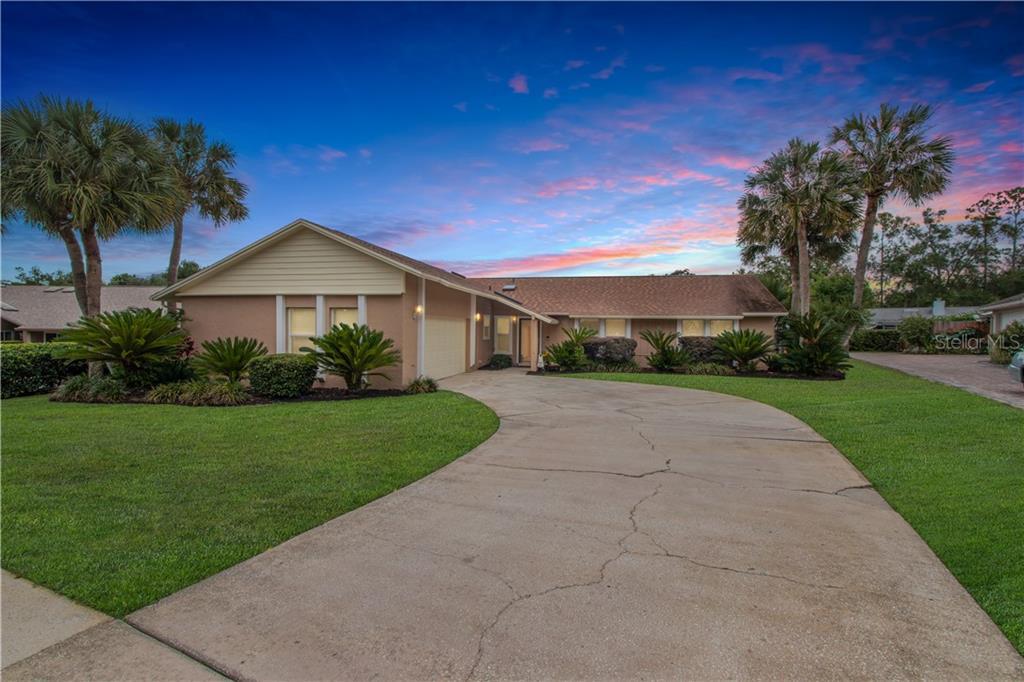 Property Photo: 413 Willowbrook Lane FL 32779