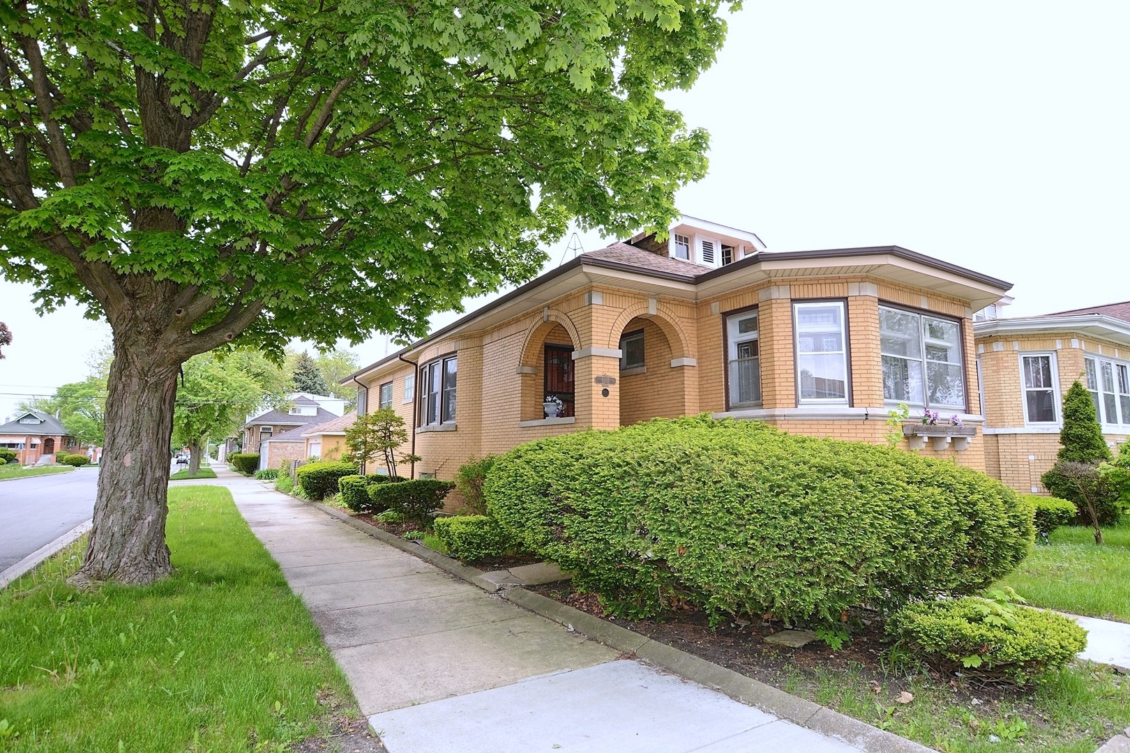 Property Photo: 9301 South Elizabeth Street IL 60620