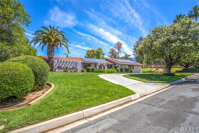 Property Photo: 36386 Woodbriar Street CA 92399