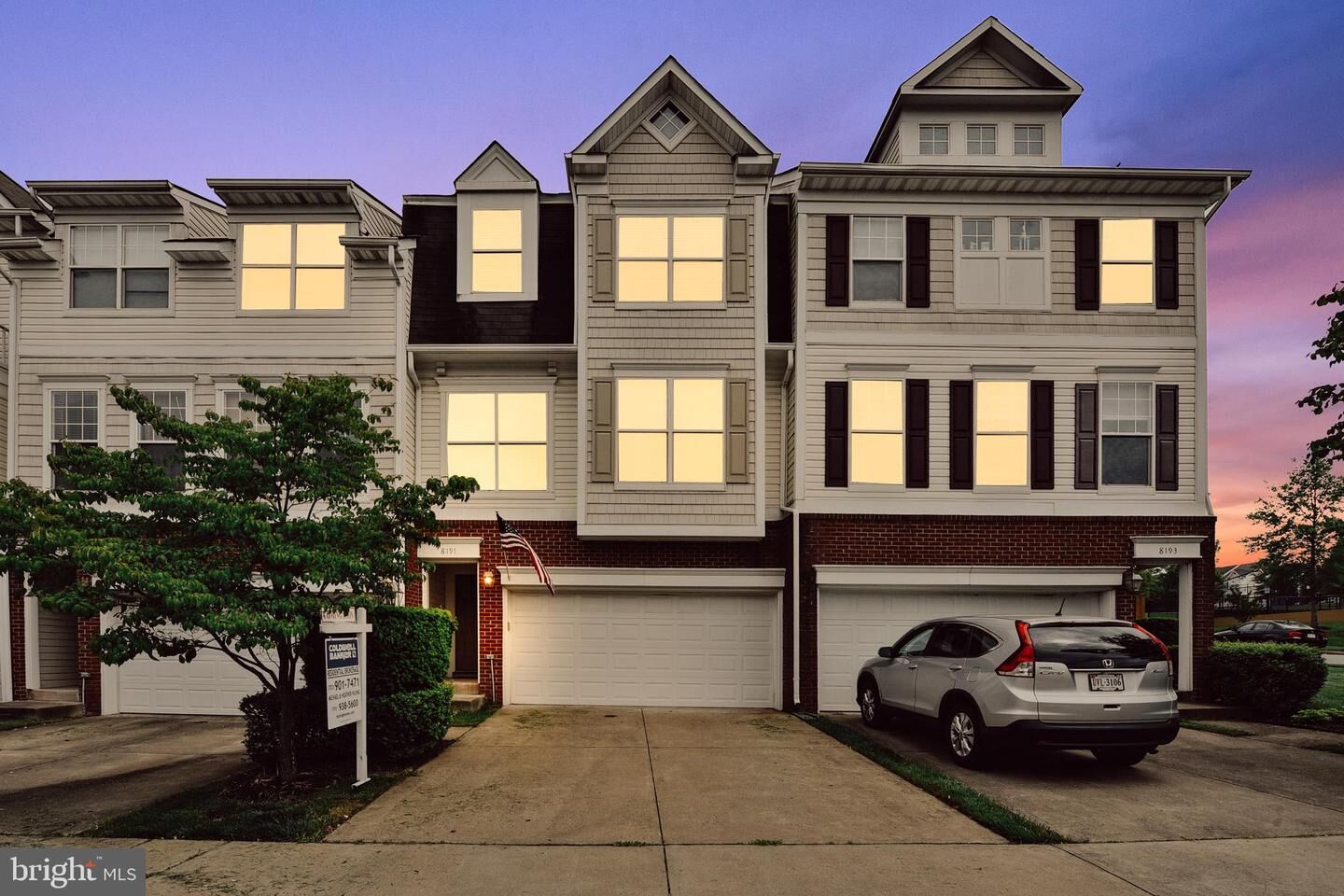 Property Photo: 8191 Cobble Pond Way VA 20111