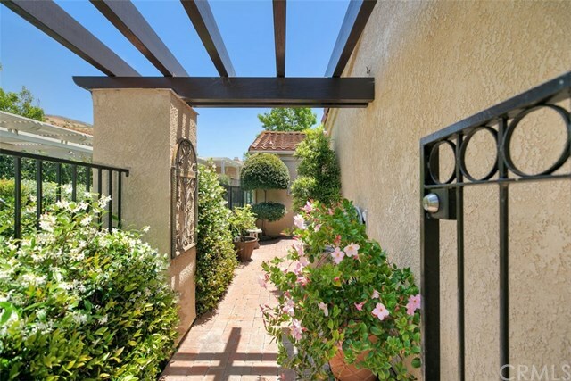 Property Photo:  27746 Paseo Azalea 65  CA 92675 