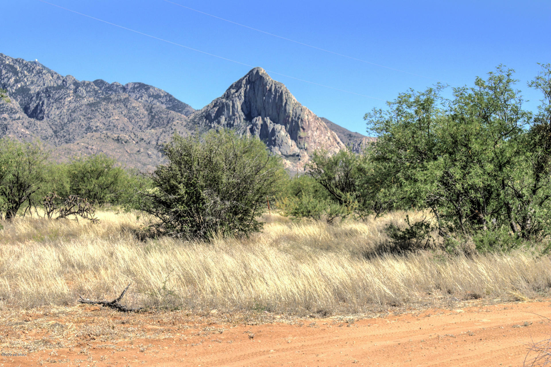 Property Photo:  225 W Hawk Way  AZ 85645 