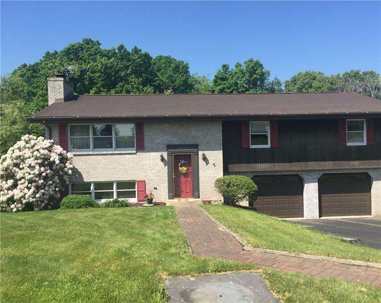 Property Photo:  1037 King Arthur Drive  PA 15613 