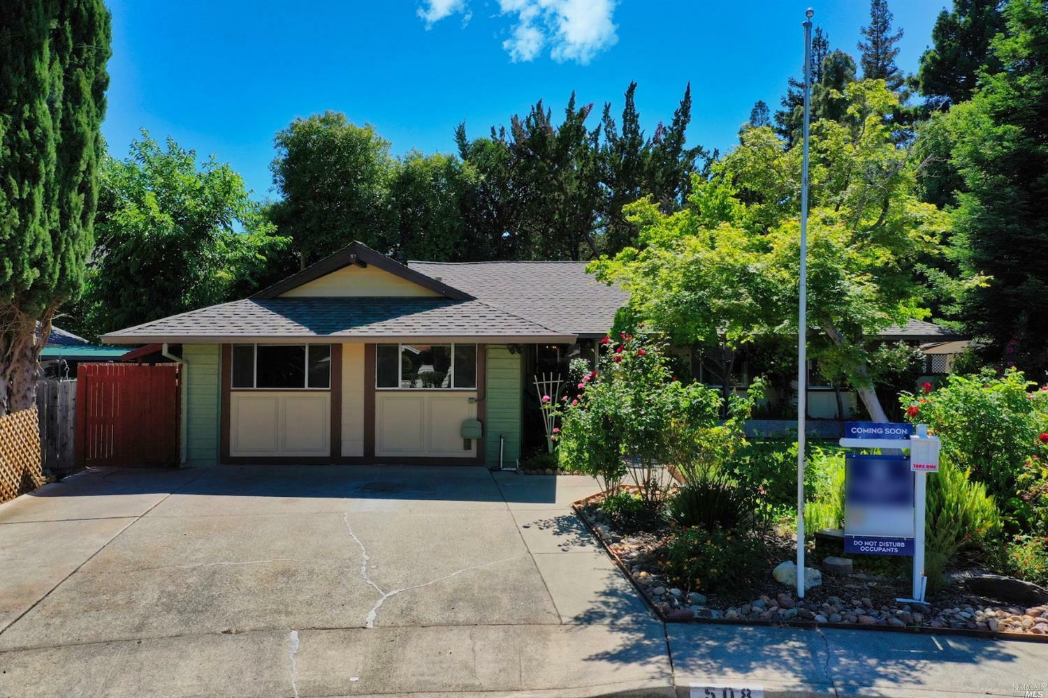 Property Photo:  508 Walnut Court  CA 95688 