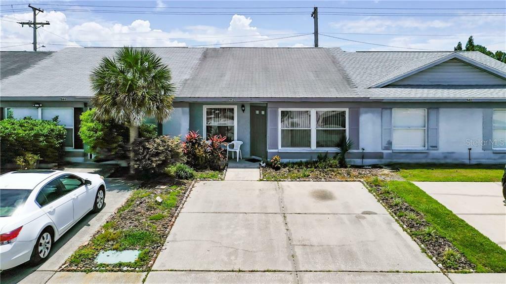 Property Photo:  942 Burlwood Street  FL 33511 