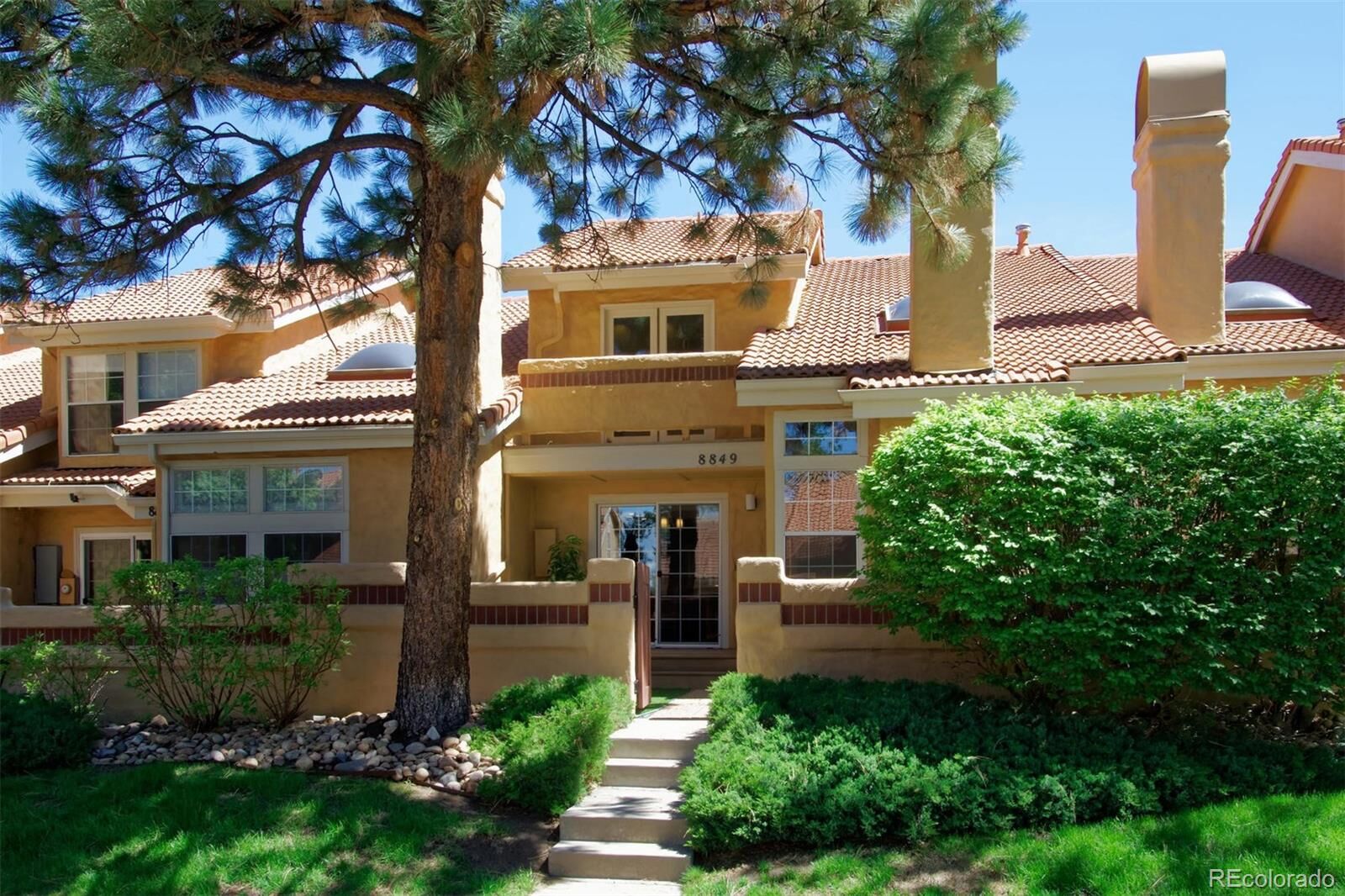 Property Photo:  8849 Fiesta Terrace  CO 80124 