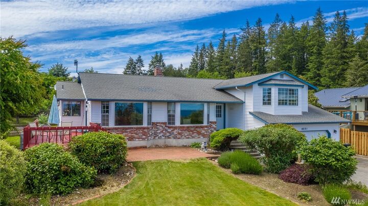 Property Photo: 4521 Hilltop Drive WA 98236