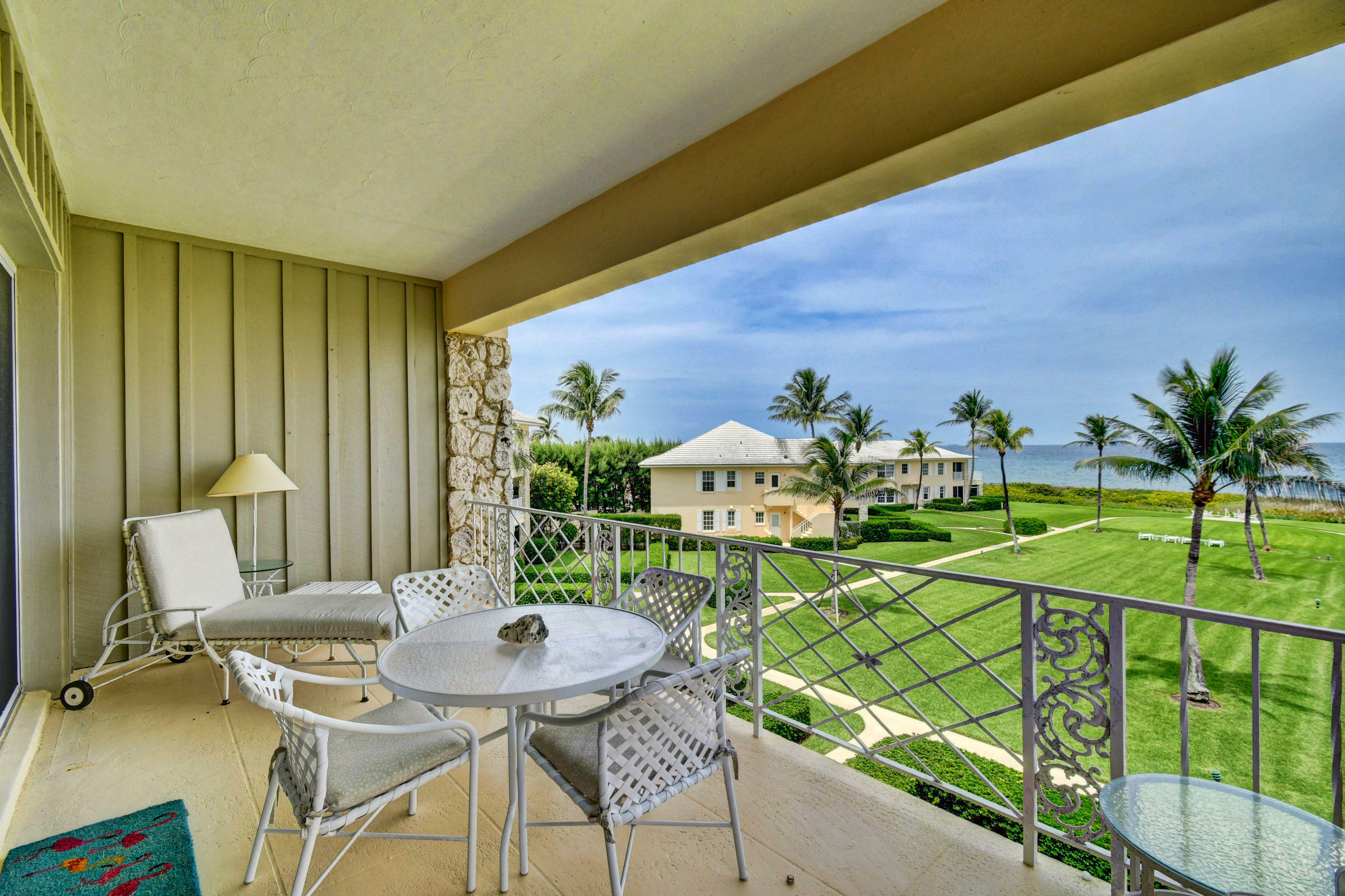 Property Photo: 2103 S Ocean Boulevard 4-E FL 33483