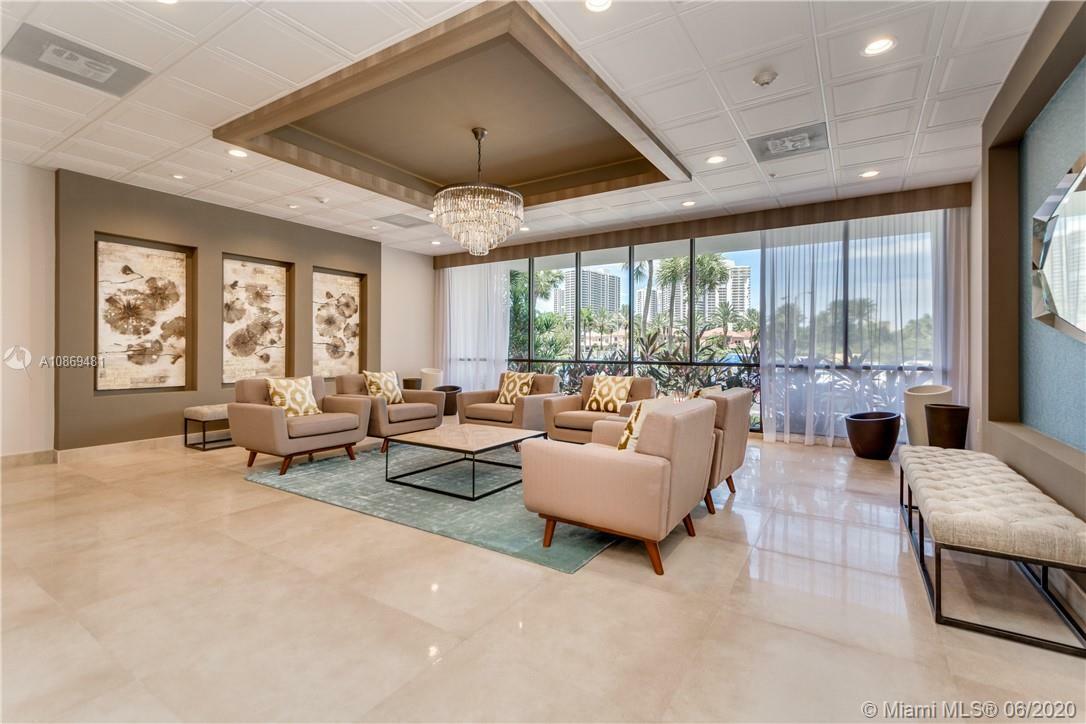 Property Photo:  3701 N Country Club Dr 1204  FL 33180 