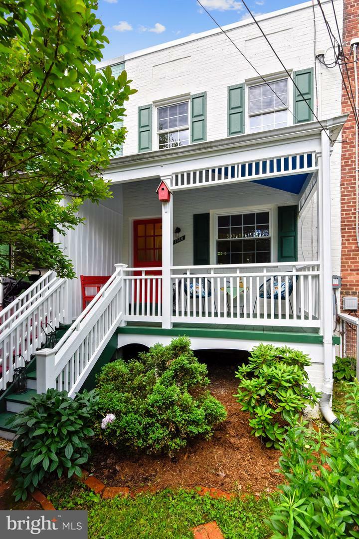 Property Photo:  1736 Price Street  VA 22301 