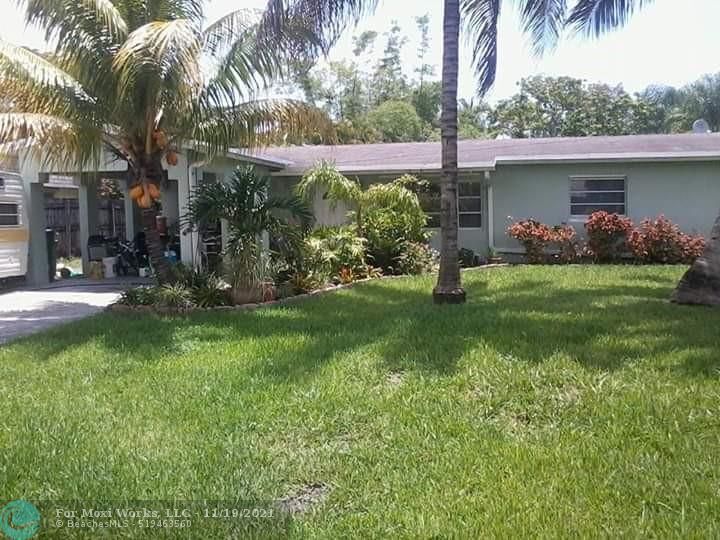 Property Photo: 5620 SW 55th Ave FL 33314